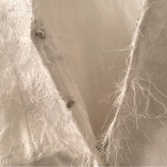 Nwt Amaryllis White Tie-Front Feathery Crop Top (P11.7) - Picture 8 of 9